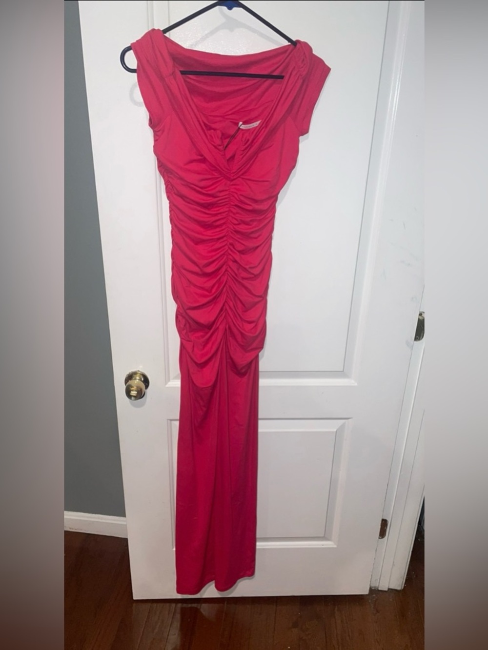 New! Susana Monaco V Wire Gathered Off Shoulder Ruched Maxi Dress 💗 Small NWT! - Picture 6 of 12